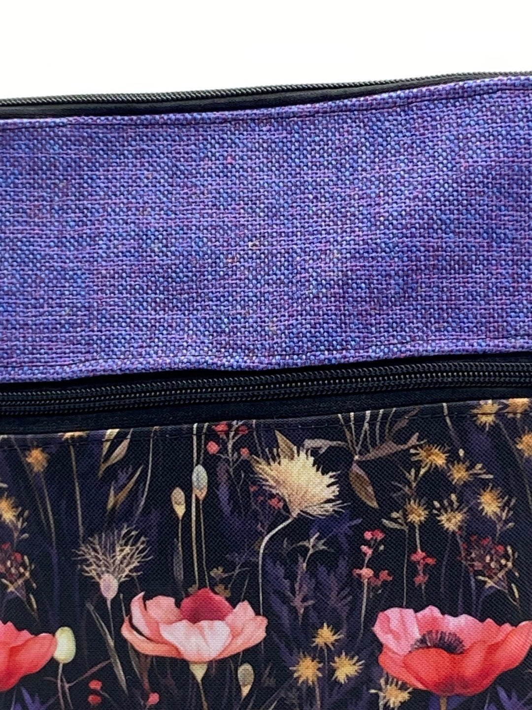 Lizzie shoulder bag with lilac flowers