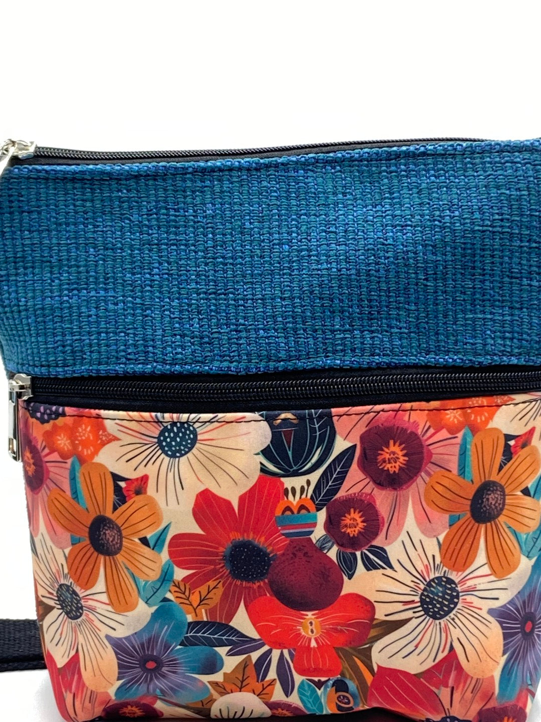 Lizzie shoulder bag with lilac flowers