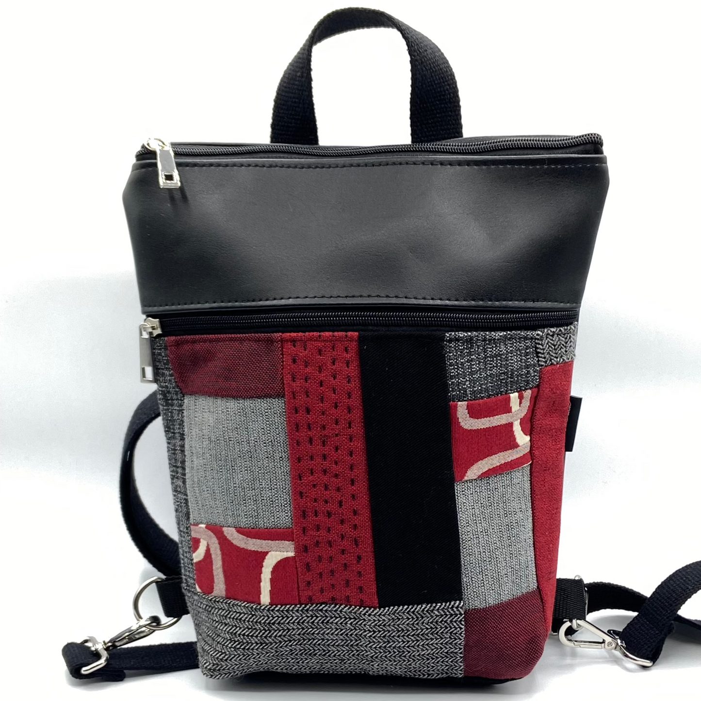 similpelle patchwork rosso nero