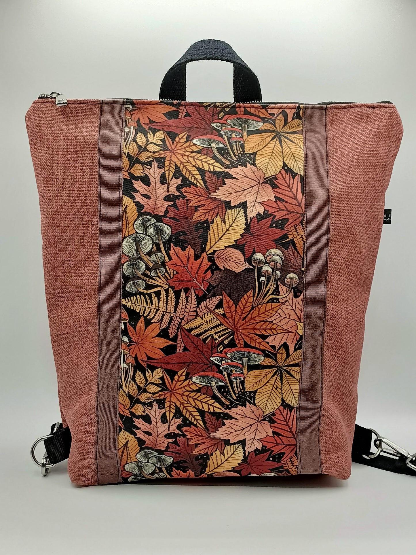 Orangefarbene Zena-Rucksacktasche mit Mosaikmuster