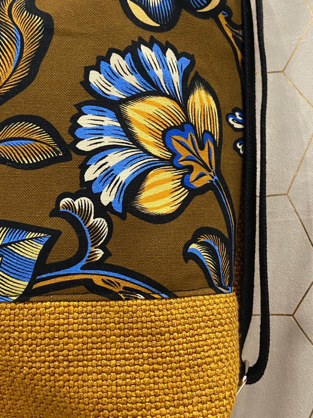 Borsa Zaino Flo marrone ocra floreale