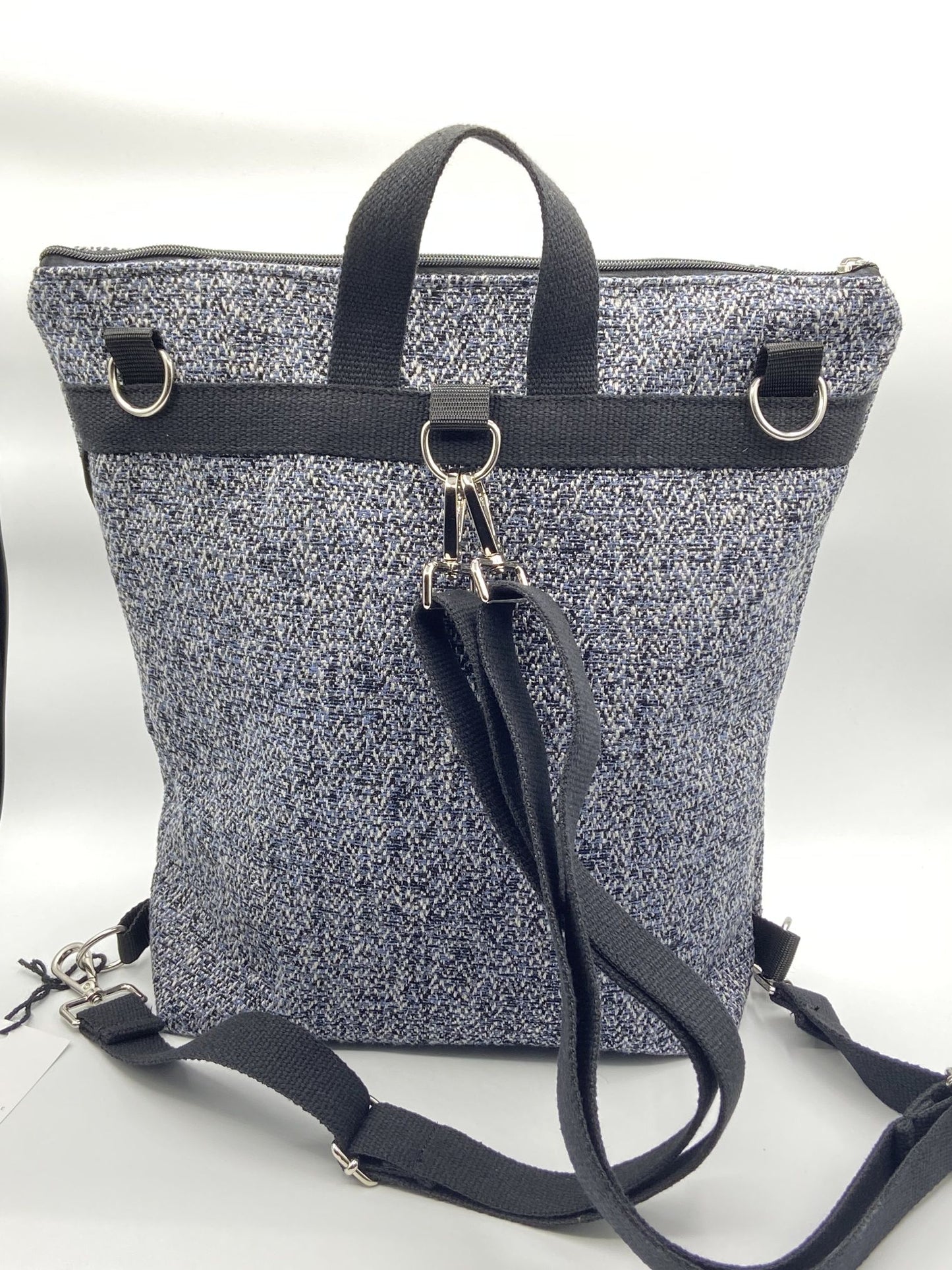 Orangefarbene Zena-Rucksacktasche mit Mosaikmuster